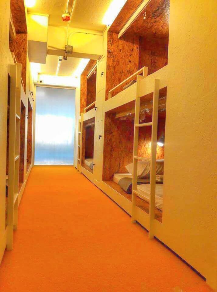 Pastelhouse Hostel (Adults Only) Банкок Стая снимка